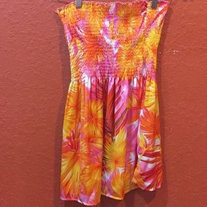 Cache Colorful Strapless Top